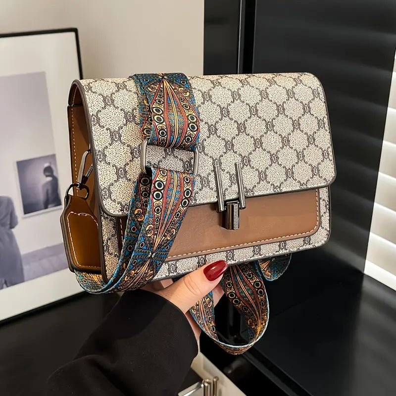 Versatile Geometric Shoulder Bag
